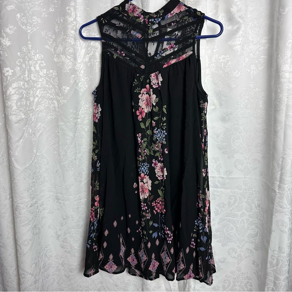 Floral Sleeveless Black Dress